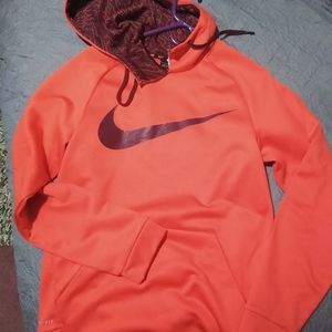 Nike Small Men's Therma Training Hoodie 904923